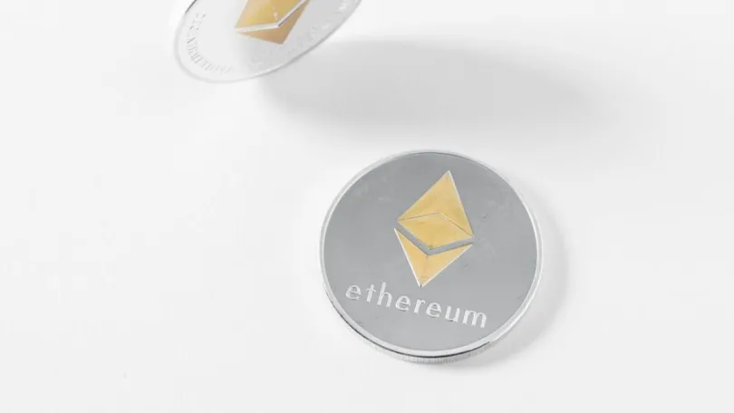 Ethereum: Institutional investors strengthen their positions in Ethereum and increase staking and ETFs